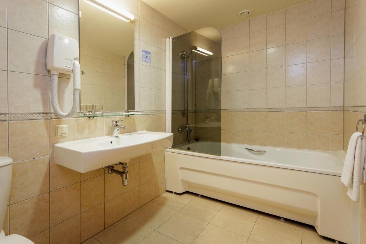 Alka Hotel Паланга Экстерьер фото